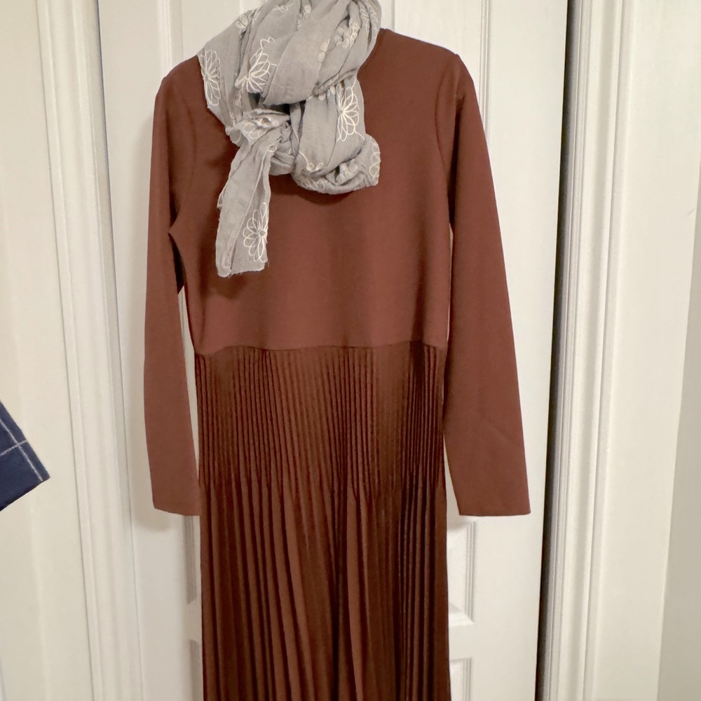 Elegant Brown Maxi Dress